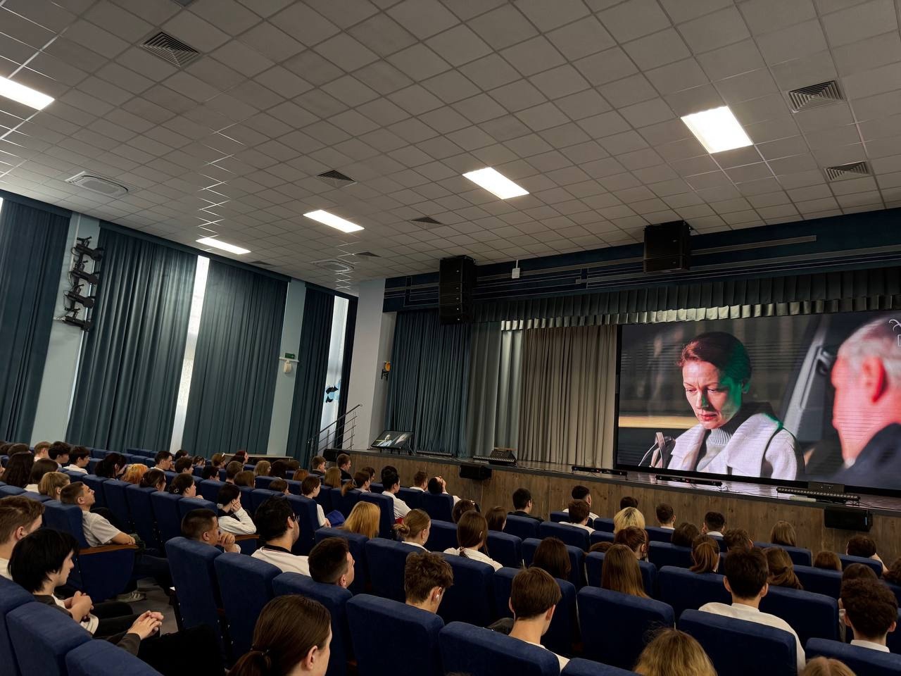 просмотр полнометражного художественно-документального фильма о защите жизней детей до рождения – «Мамино письмо»